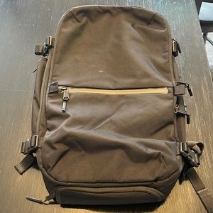 AER travel pack 2